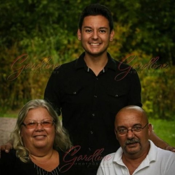 Meet your Posher, Val - Picture 1 of 1